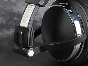 the headphones are designed to be used in the video game.