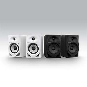 DM-50D speakers